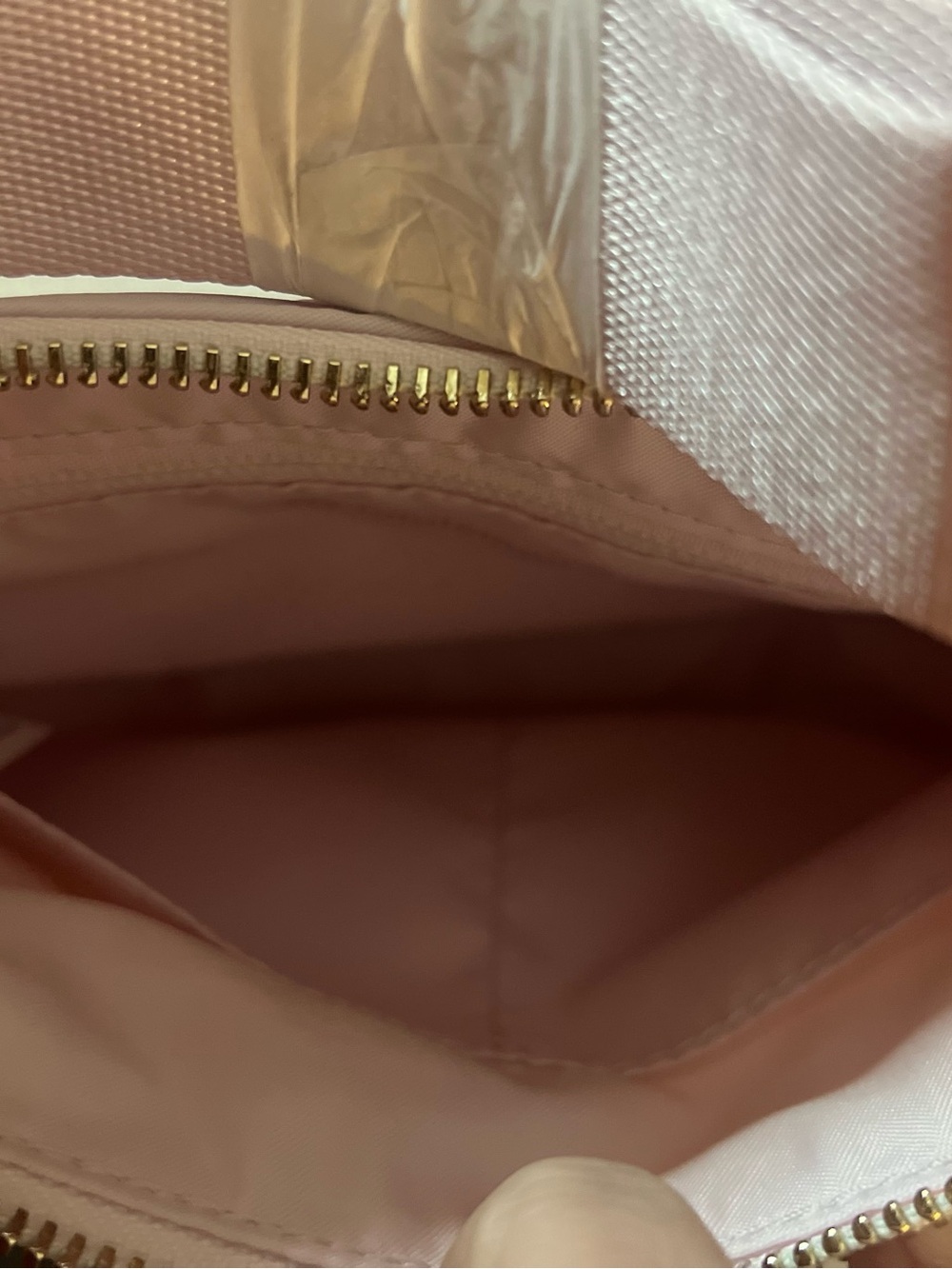 lululemon athletica Pale Pink Shoulder Bag with Gold Hardware - Picture 10 of 13